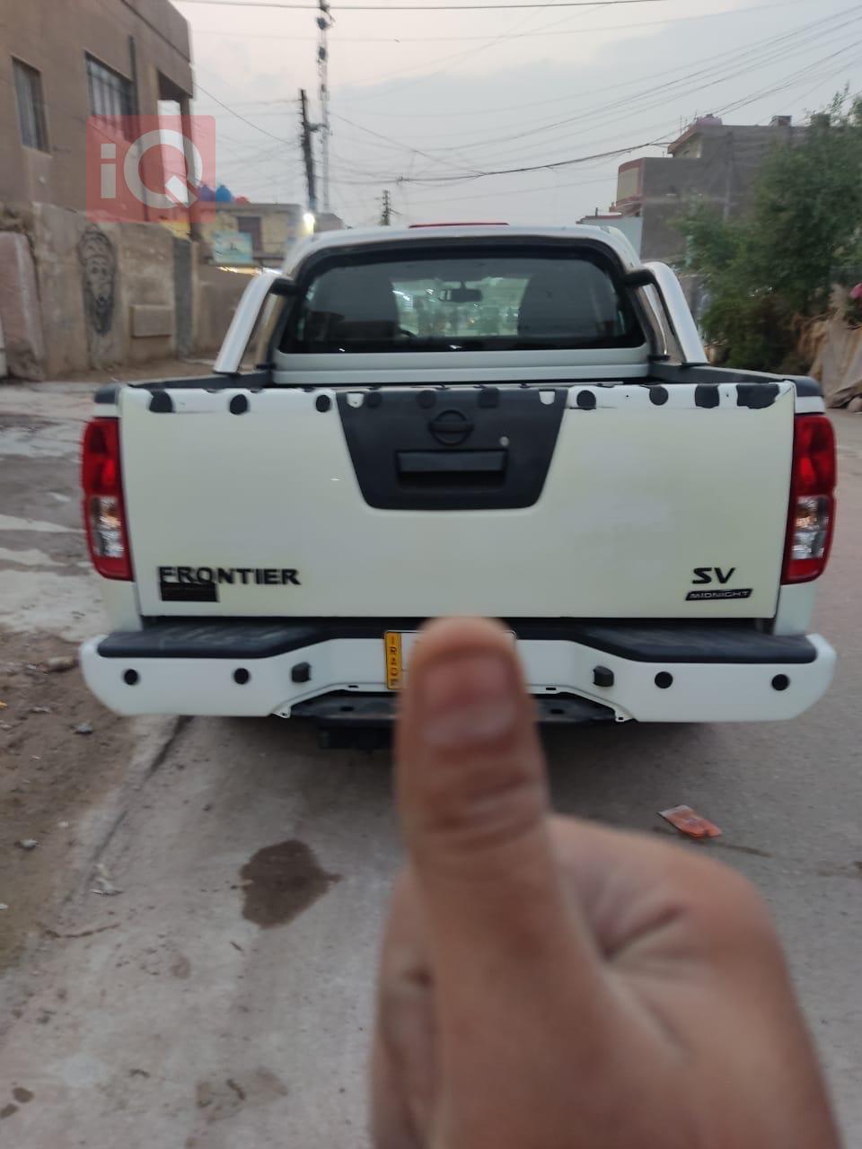 نیسان فرۆنتیر